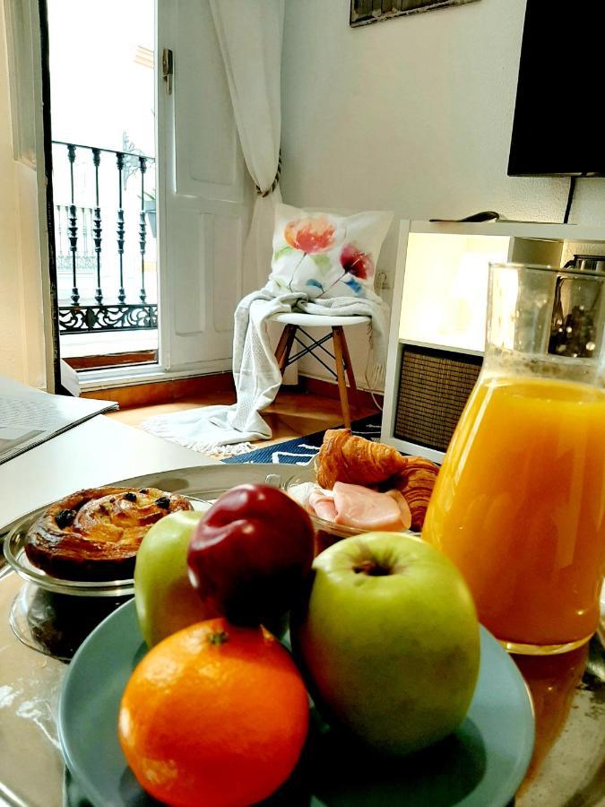 סביליה Bohemian & Suites Catedral -Parking מראה חיצוני תמונה